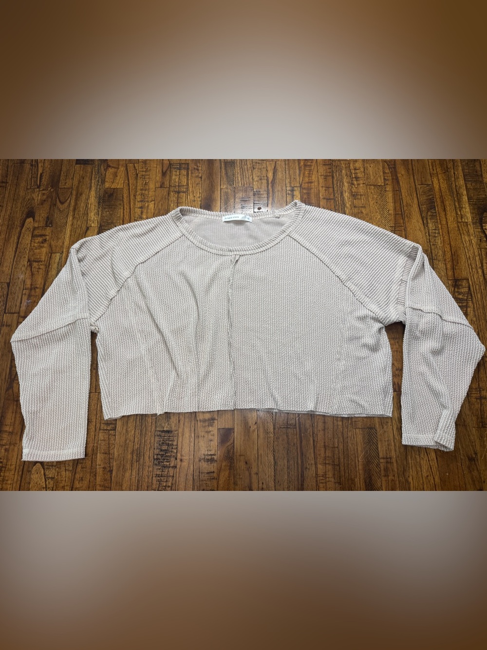 Altar’d State Light Beige Waffle-Knit Cropped Long-Sleeve Top size XL